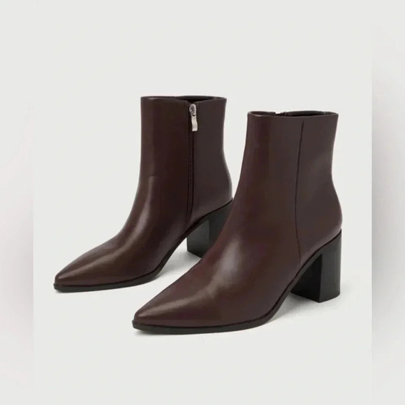 Lulus Lindan Merlot Pointed Toe Low Heel Ankle Booties - Picture 4 of 6